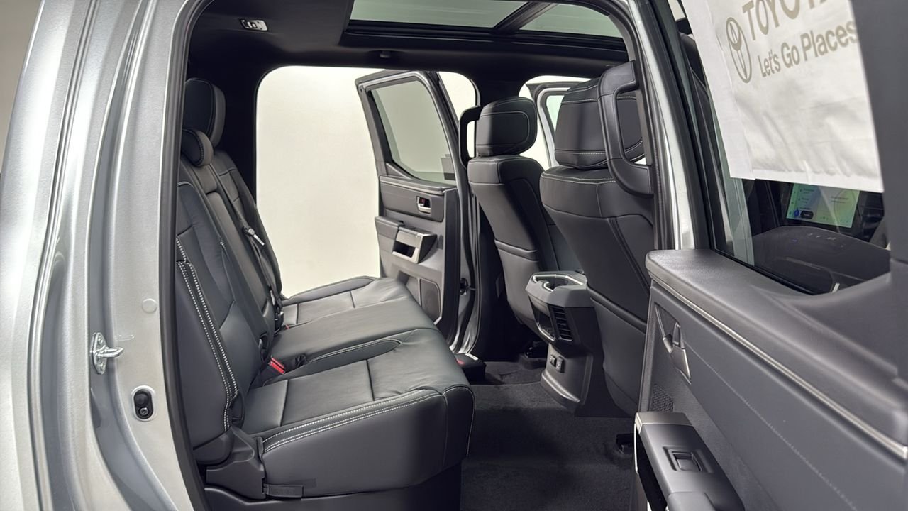 2026 Toyota Tundra Limited - Photo 17