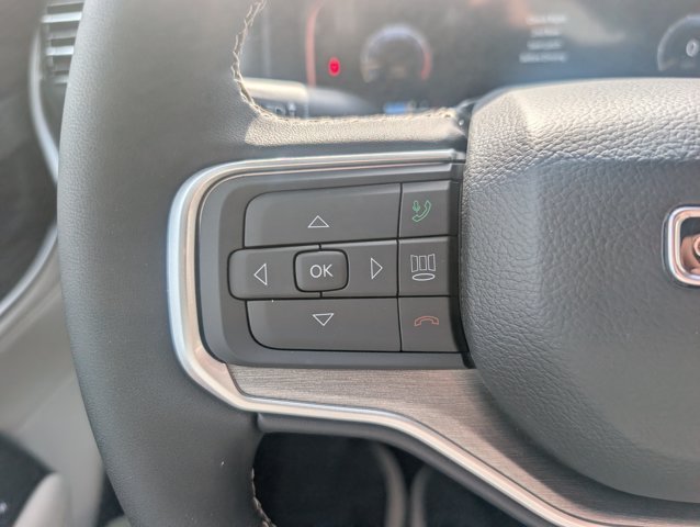 New 2026 High Gloss Black Exterior Paint Jeep Limited Altitude image 23
