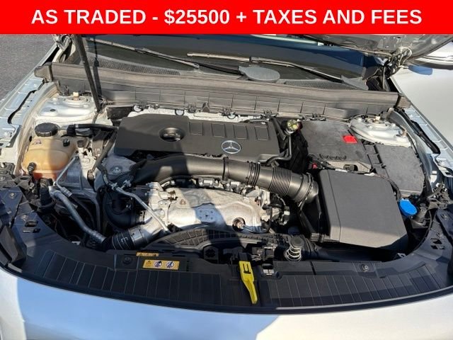 Used 2021 Silver Mercedes-Benz GLB 250 image 11