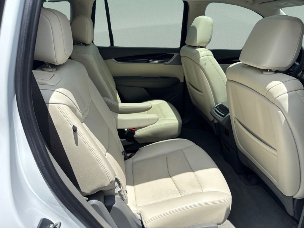 Used 2024 Crystal White Tricoat Cadillac FWD Premium Luxury image 25