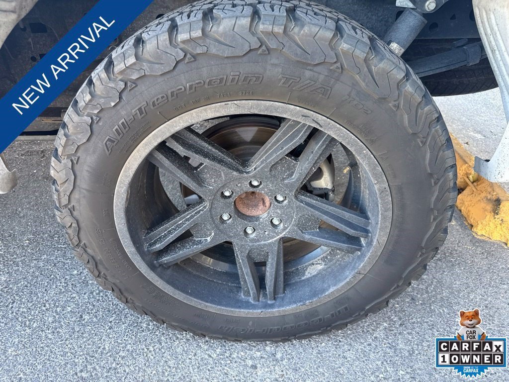 Used 2019 White Ford XL image 10