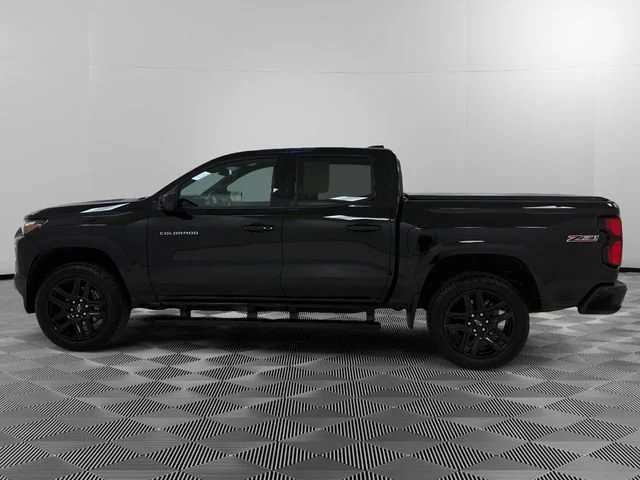 Certified Used 2025 Black Chevrolet Z71 image 2