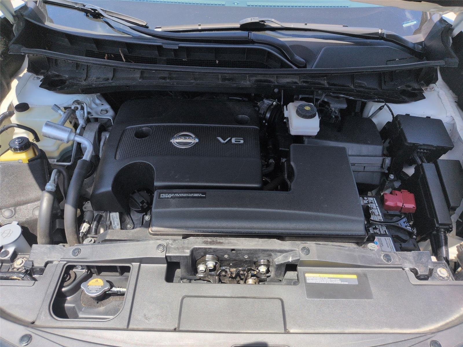 Used 2023 Pearl White Tricoat Nissan SV image 39