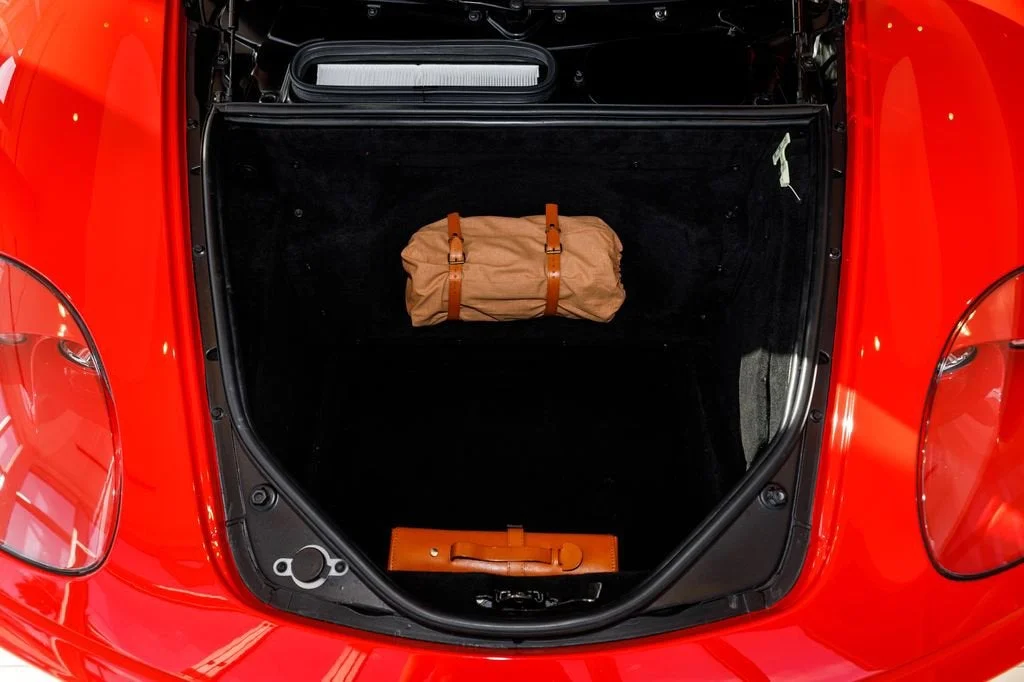 Used 2004 Rosso Scuderia Ferrari  image 9