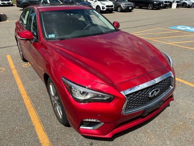 2023 INFINITI Q50 LUXE