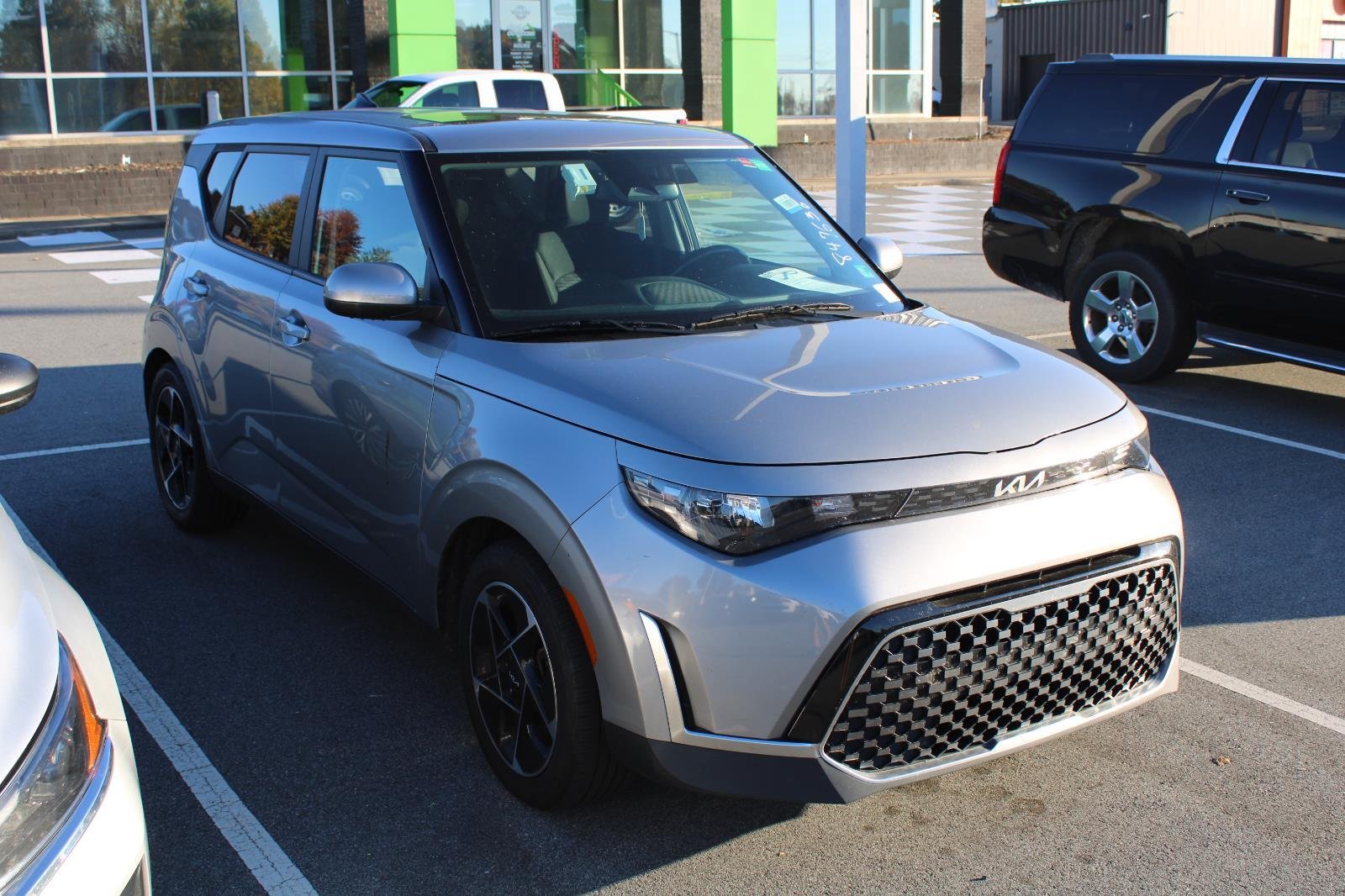 2023 Kia Soul EX photo 3