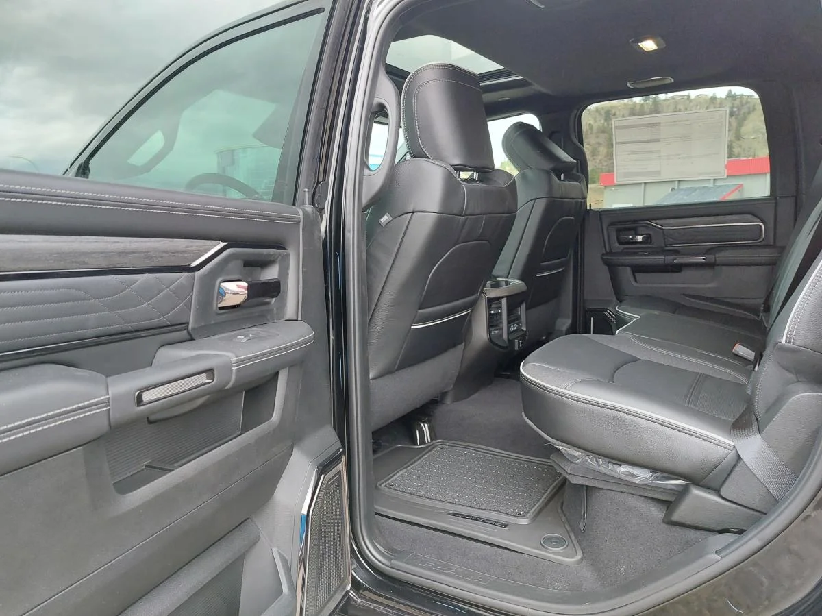 New 2026 Black RAM Limited Longhorn 4x4 Crew Cab 6