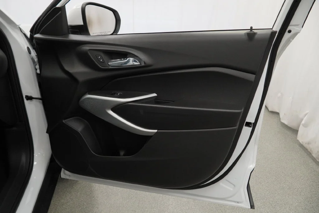 New 2026 Summit White Chevrolet LS image 26