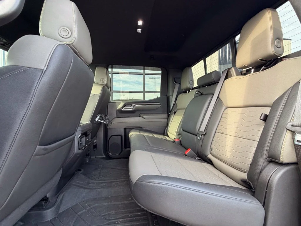 Used 2024 Gray Chevrolet ZR2 image 9