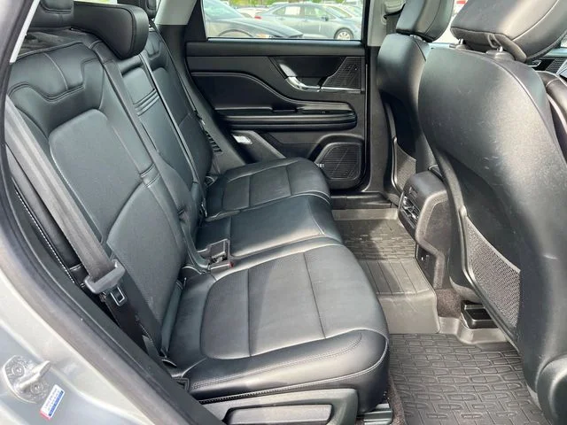 Used 2022 Silver Lincoln Reserve image 30
