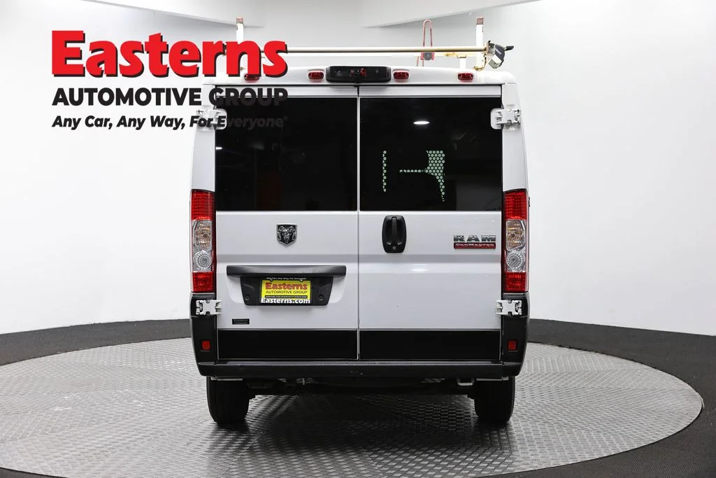 Used 2021 White Ram Base image 6