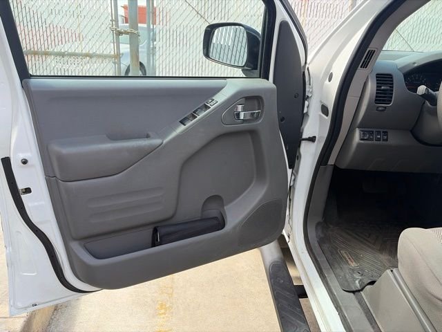 Used 2021 White Nissan SV image 10