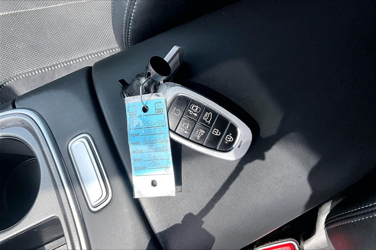 Used 2023 Hampton Gray Hyundai Calligraphy image 15