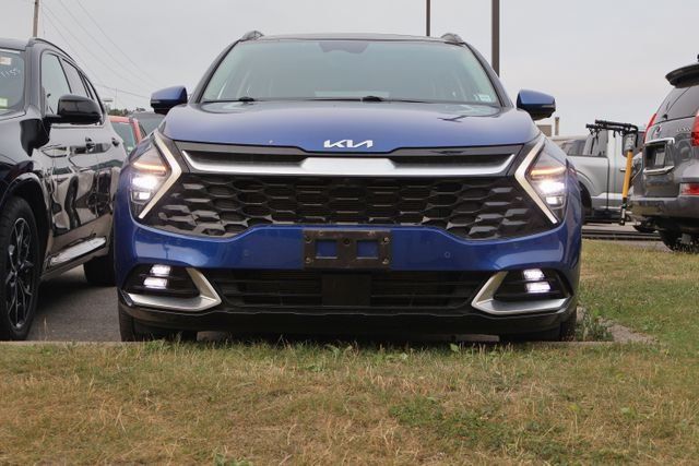 Used 2023 Blue Kia SX-Prestige image 5