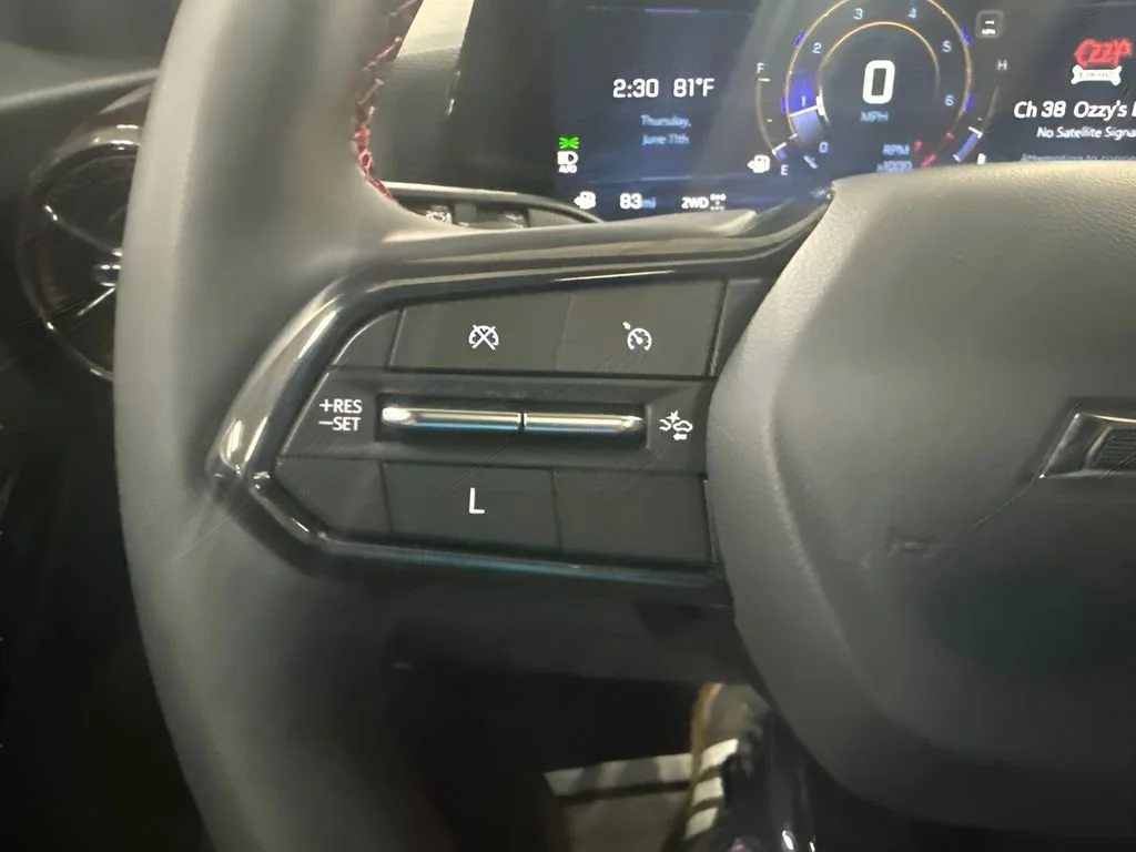 2025 Chevrolet Equinox RS - Photo 21