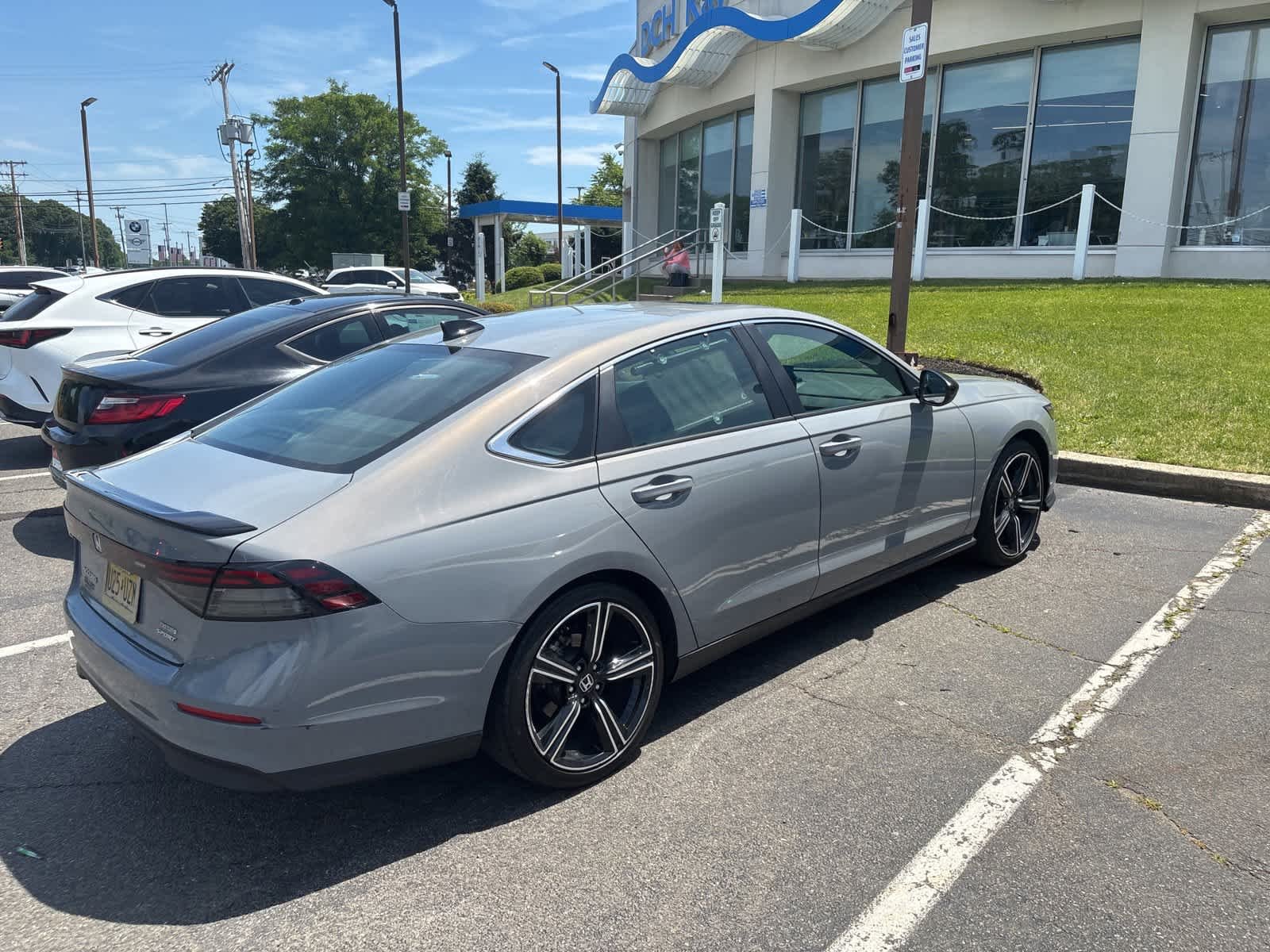 Used 2024 Urban Gray Pearl Honda Sport image 3