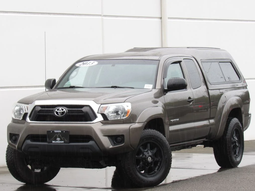 2013 Toyota Tacoma 4x4 Access Cab AT's photo