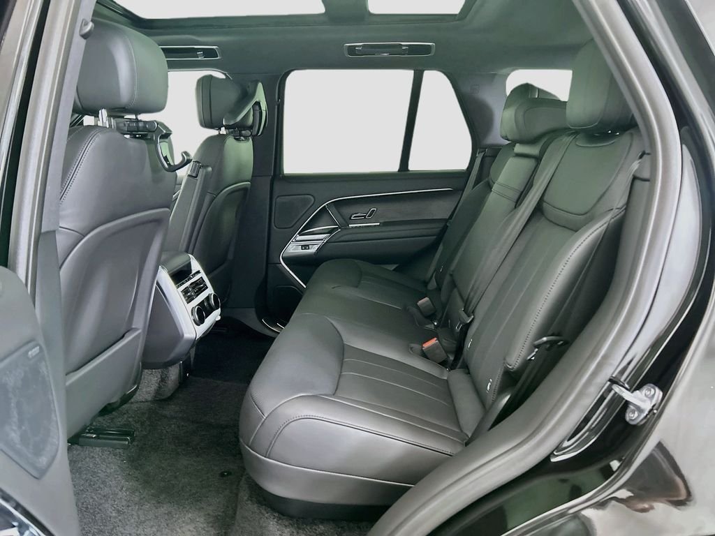 New 2026 Santorini Black Land Rover SE image 20