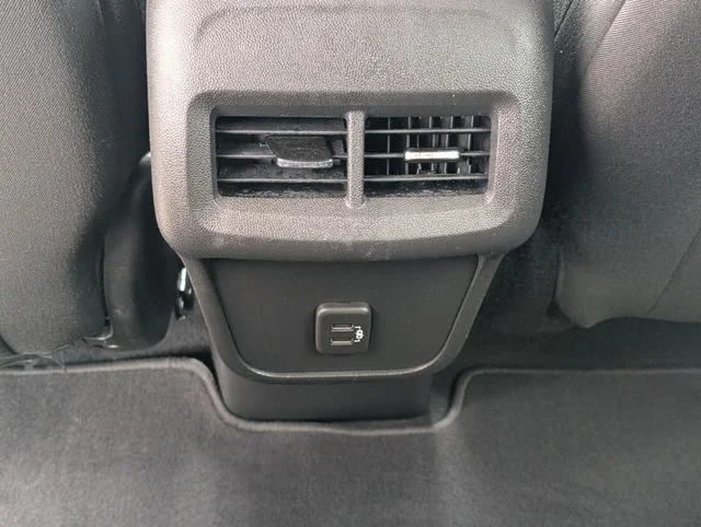 Used 2019 Silver Chevrolet LT image 12
