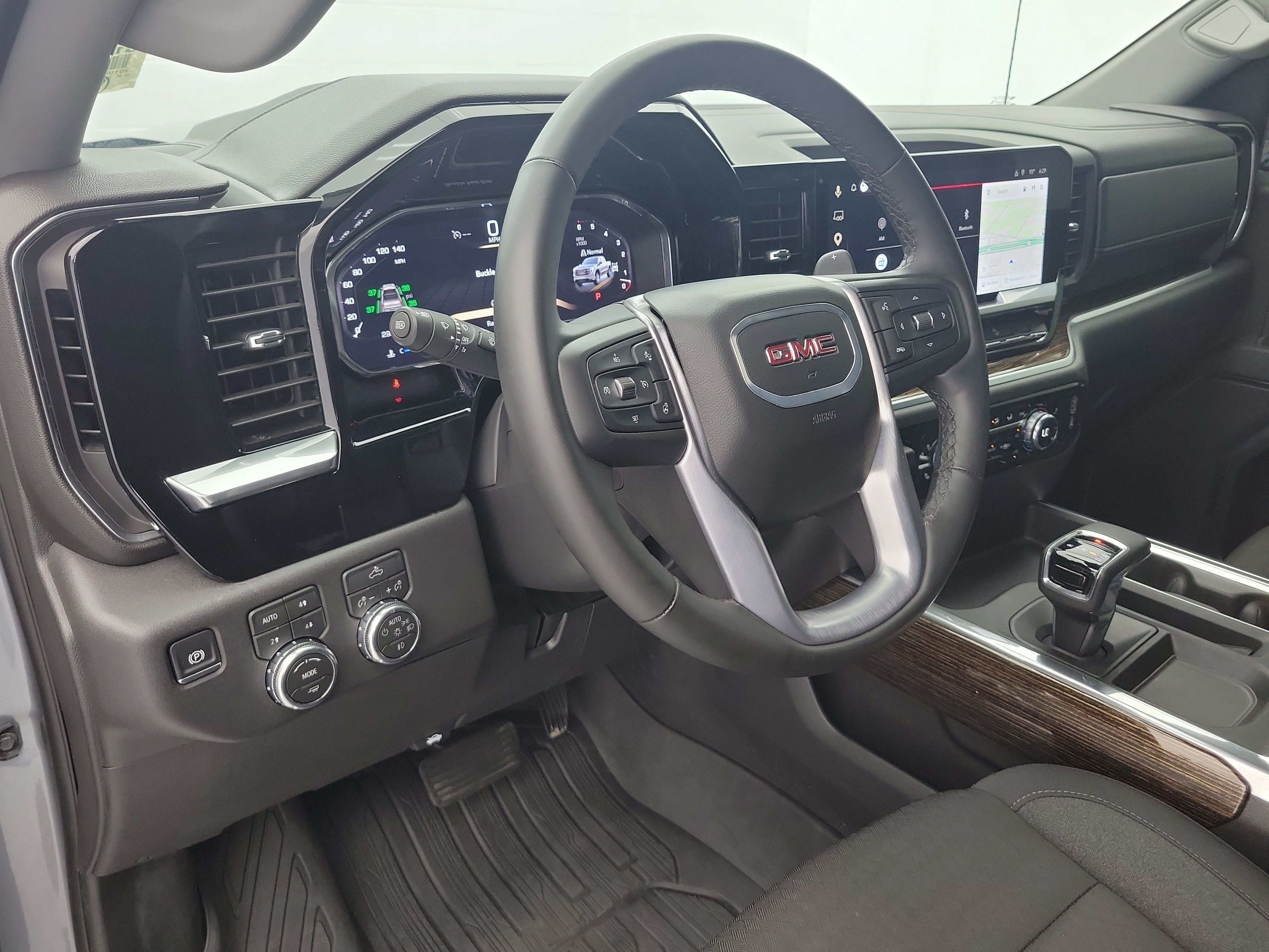 Used 2026 Sterling Metallic GMC Elevation image 18