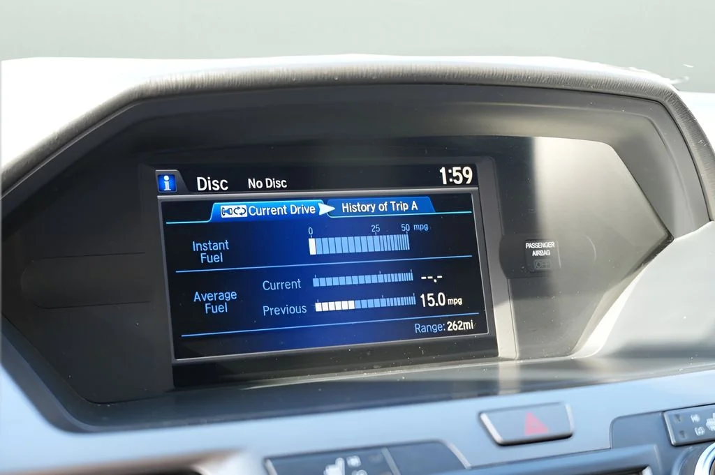 Used 2016 Silver Honda EX-L image 26
