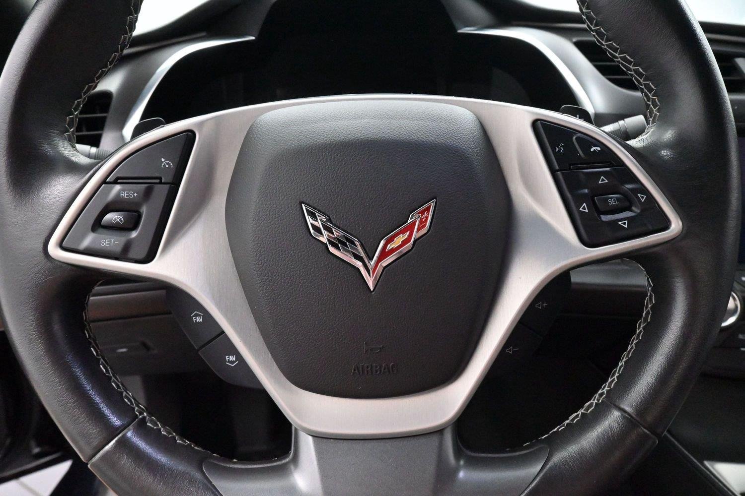 Used 2019 BLACK Chevrolet 1LT image 16
