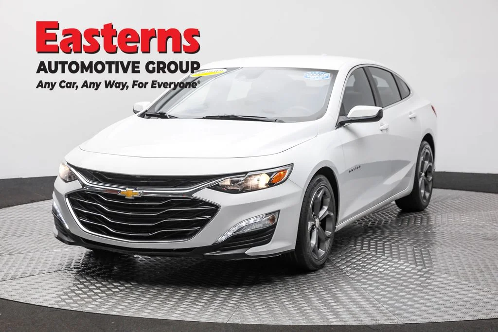 Used 2023 White Chevrolet LT image 1