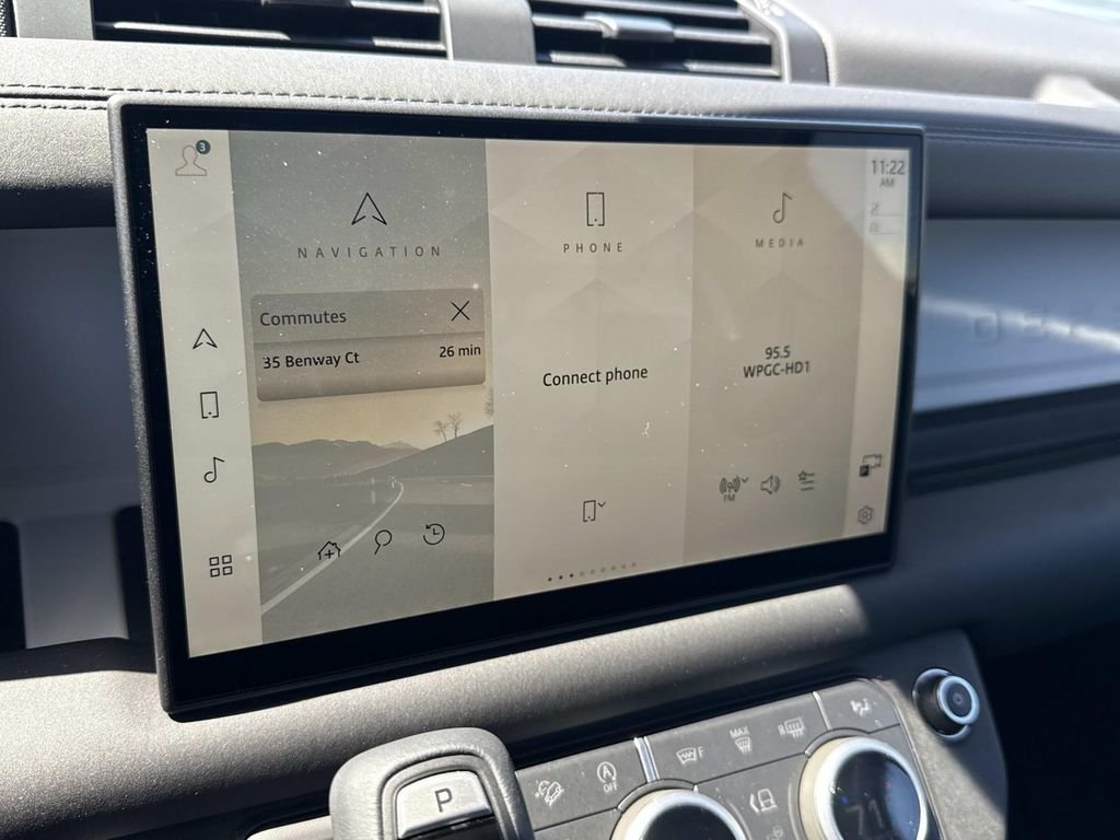 Used 2025 Black Land Rover S image 3