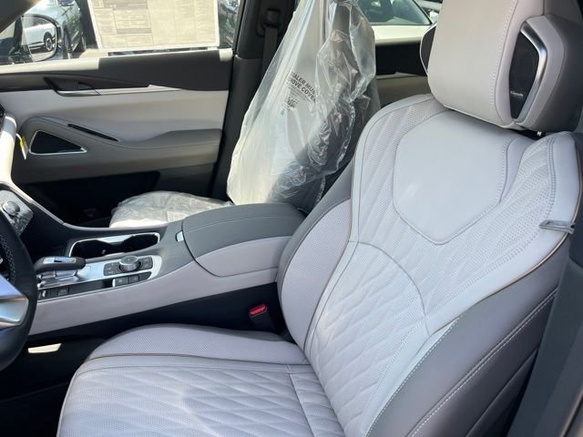 New 2027 2T RAD WHT INFINITI Autograph AWD image 9