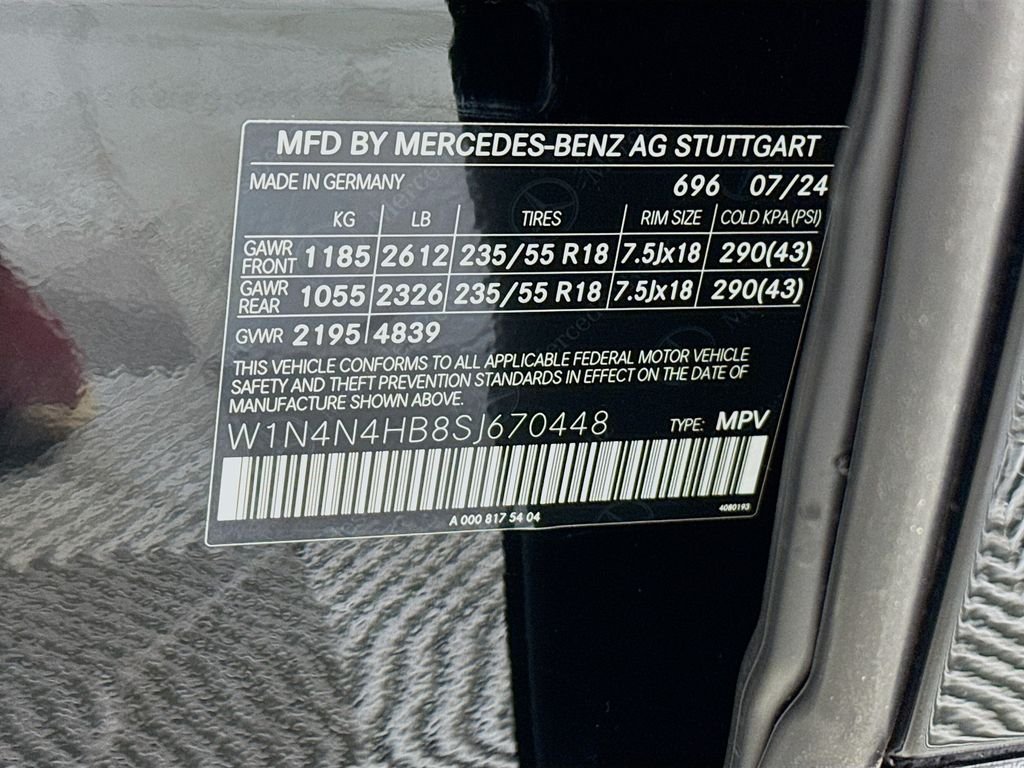 Used 2025 Black Mercedes-Benz GLA 250 image 31