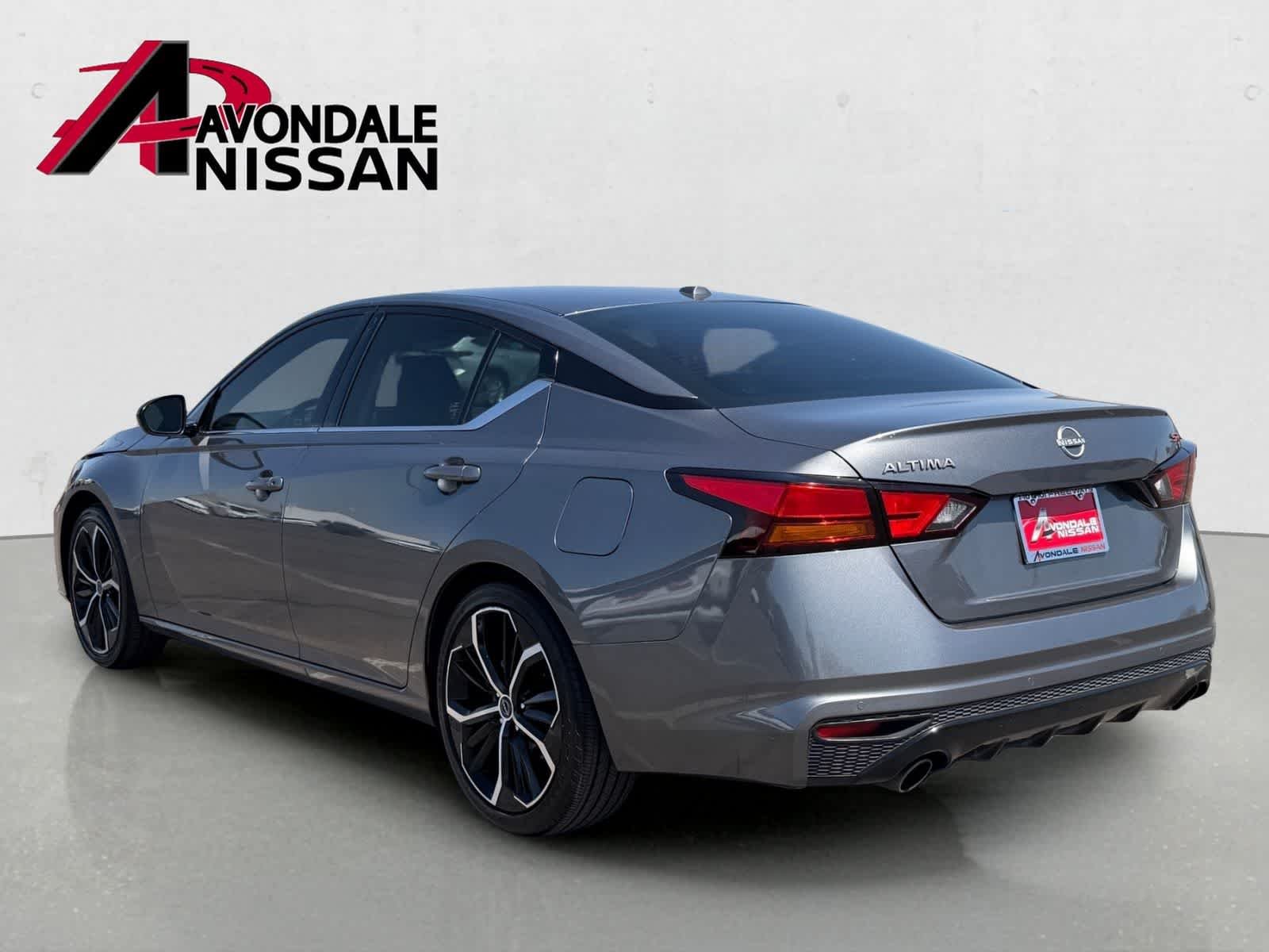 Certified Used 2024 Gun Metallic Nissan 2.5 SR image 4