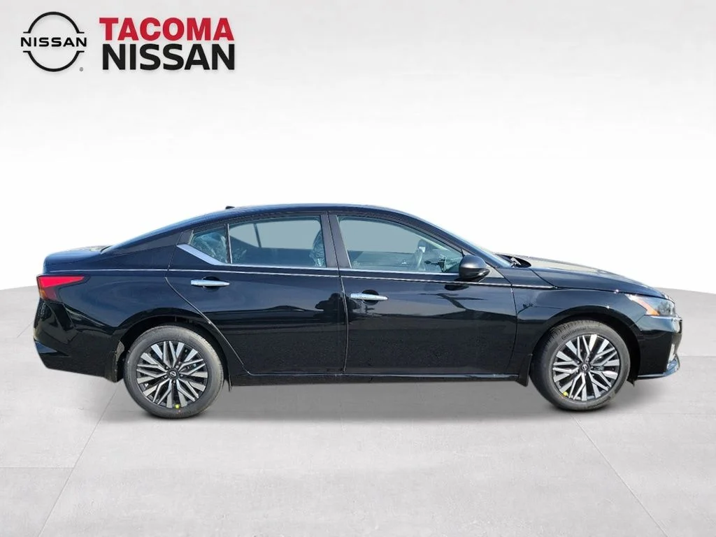 New 2026 Black Nissan 2.5 SV image 6