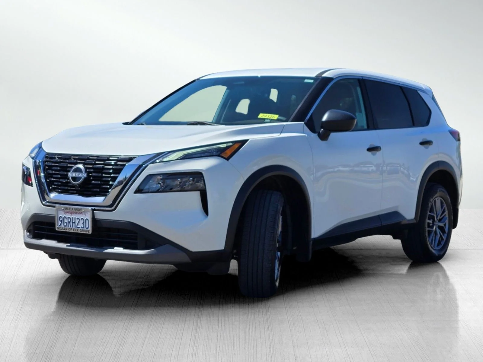 Used 2023 Glacier White Nissan S image 11