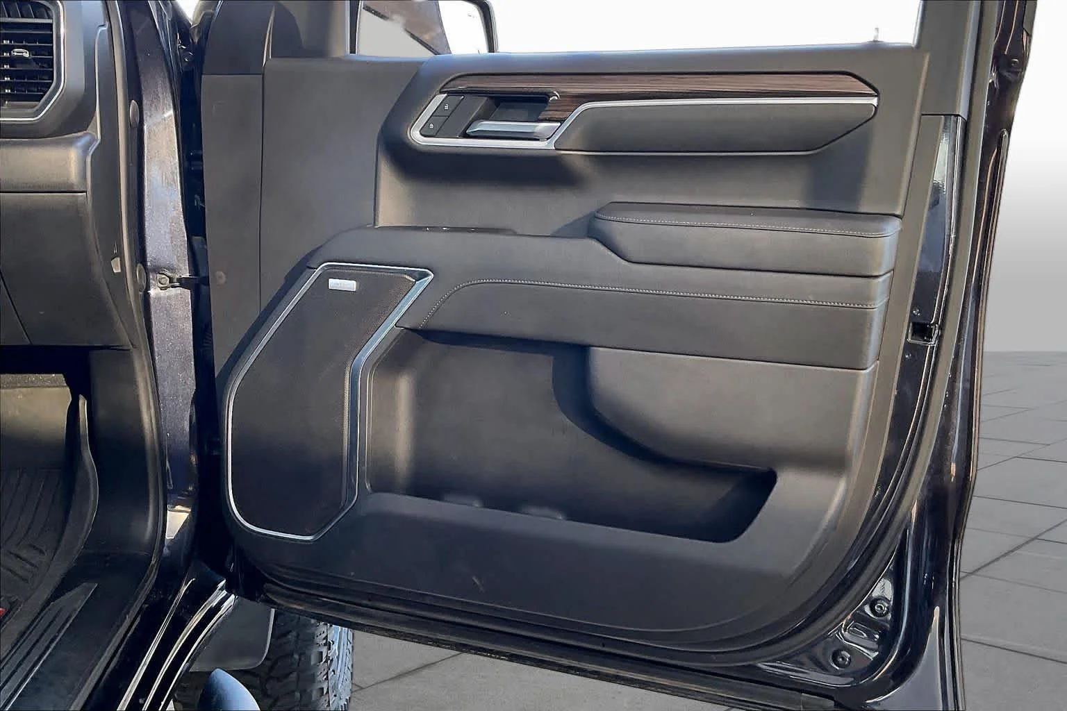 Used 2022 Dark Ash Metallic Chevrolet RST image 22