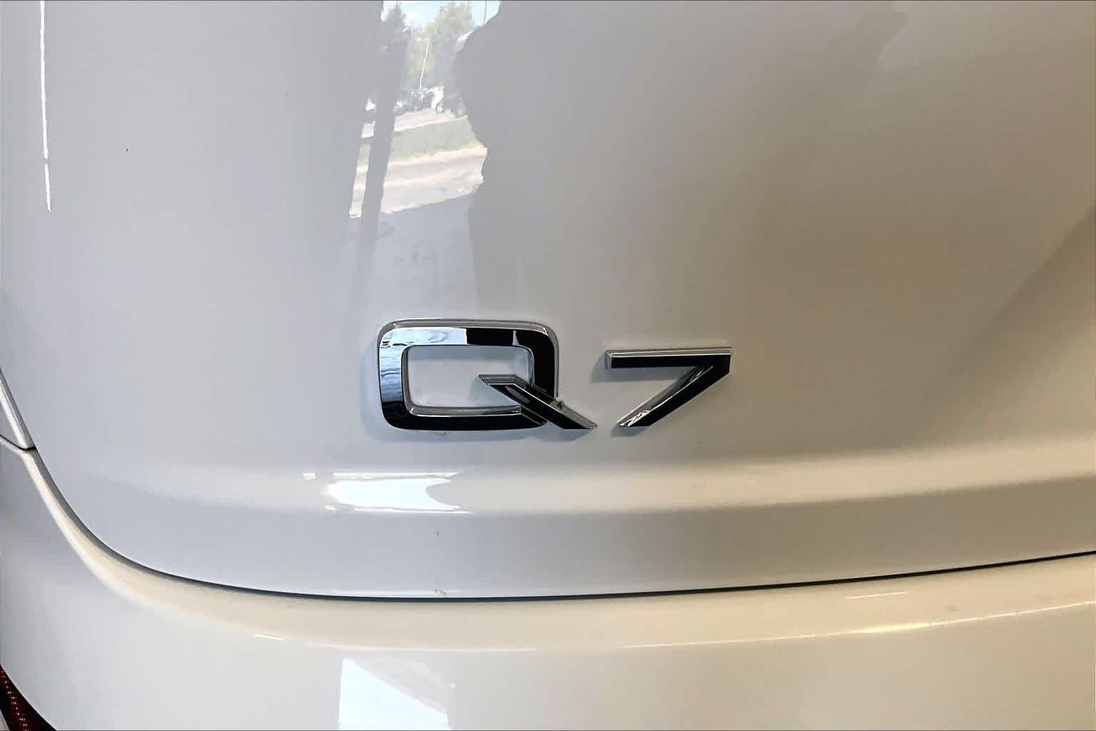 Used 2018 Carrara White Audi Premium Plus image 10