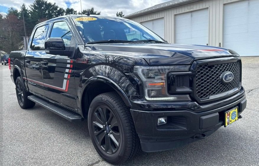 2019 Ford F-150 Lariat 4x4 SuperCrew 145 in's photo