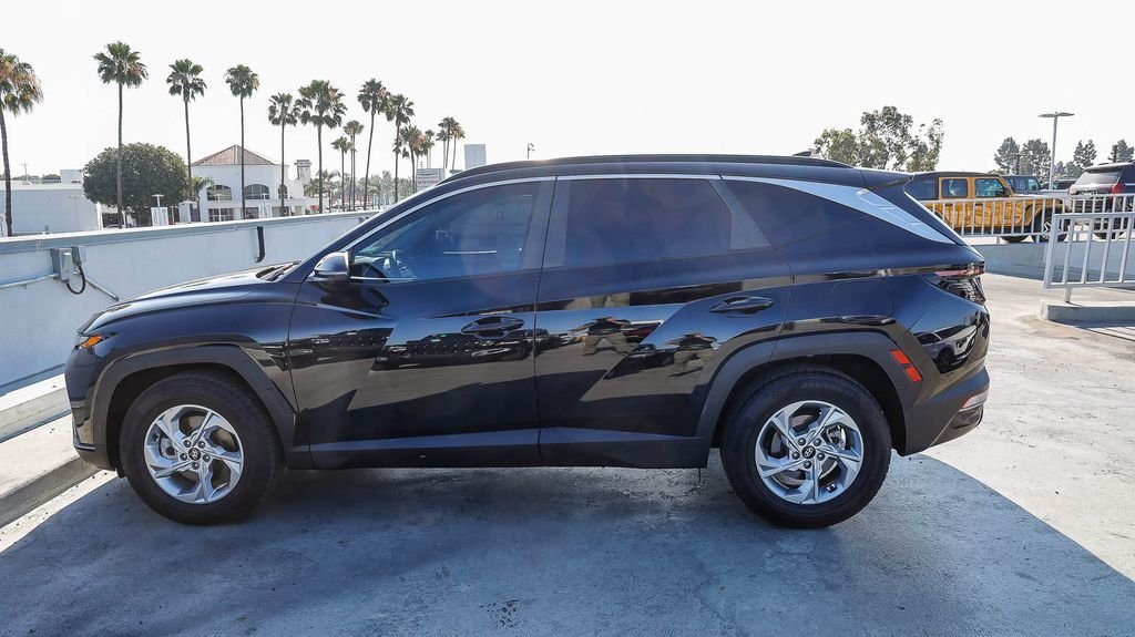 Used 2023 Phantom Black Hyundai SEL image 14