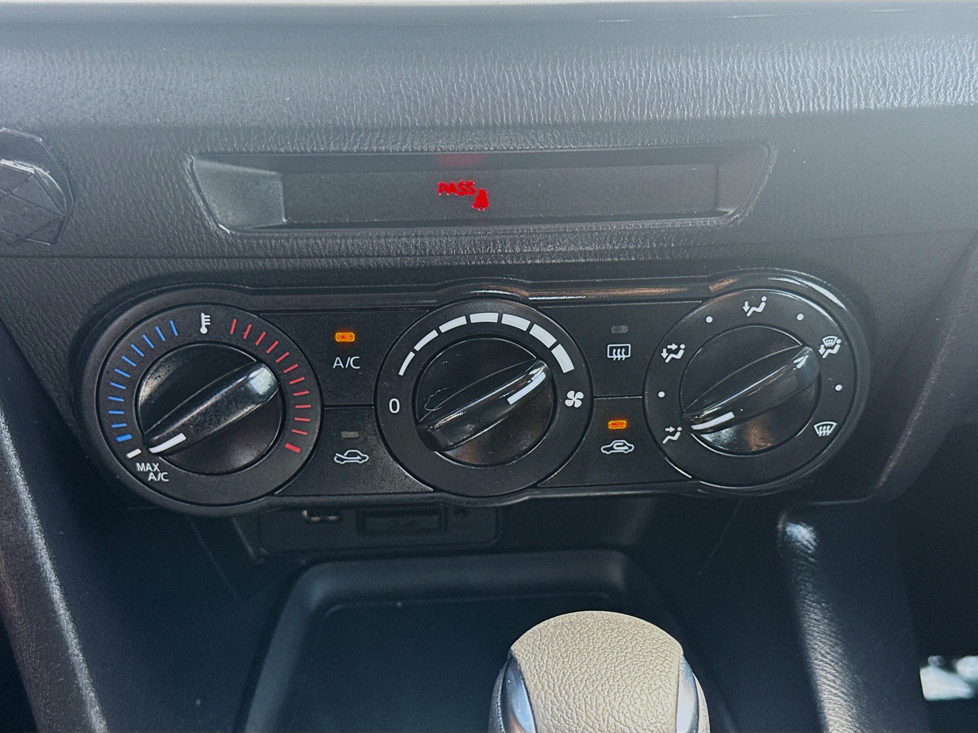 Used 2018 Eternal Blue Mica Mazda Sport image 11