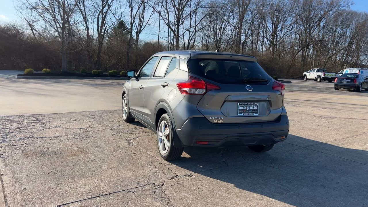 Used 2020 Gun Metallic Nissan S image 7