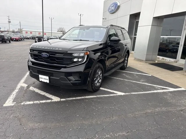 Used 2025 Black Ford Active image 1