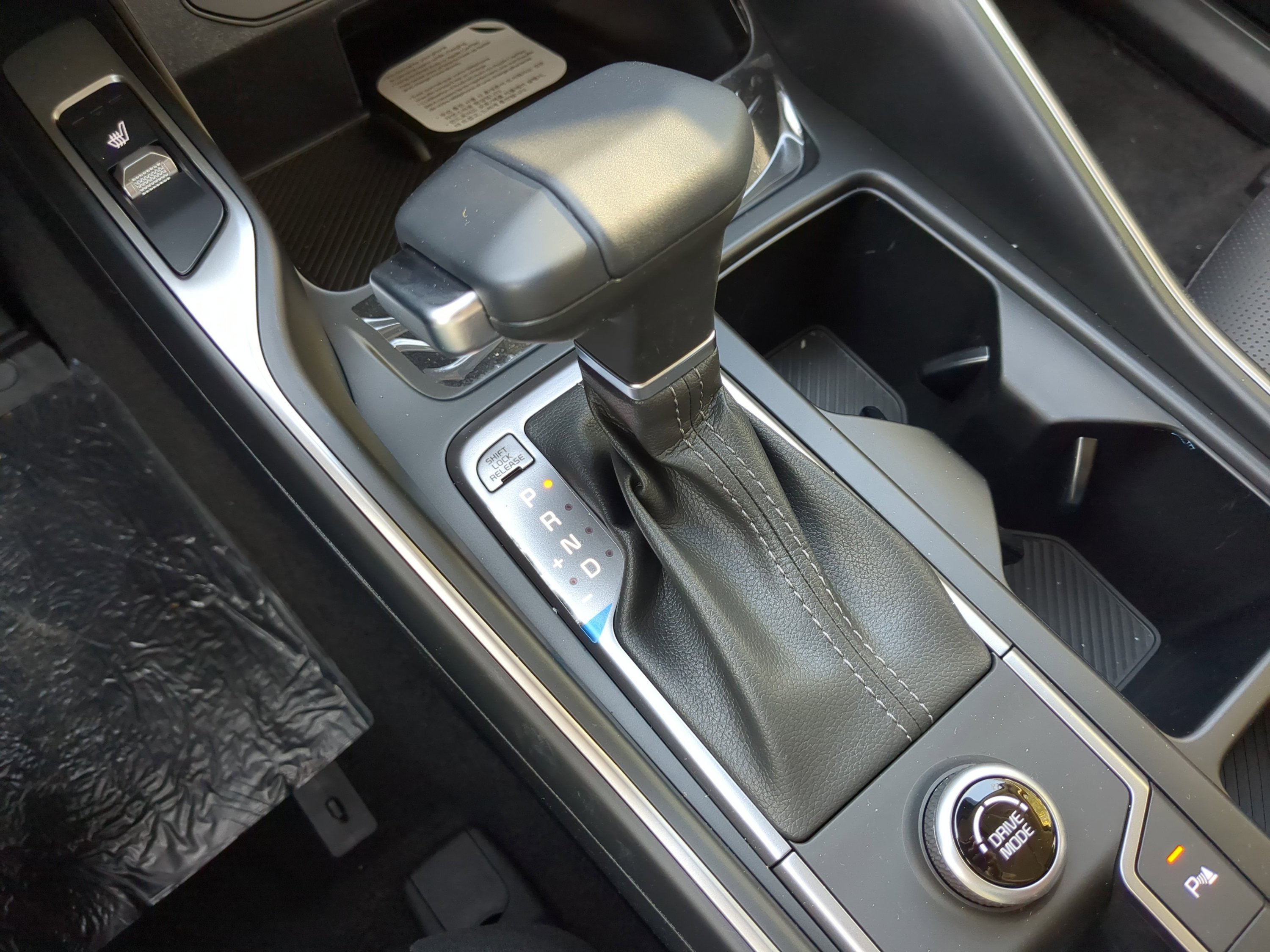 New 2026 Ivory Silver Kia S image 11