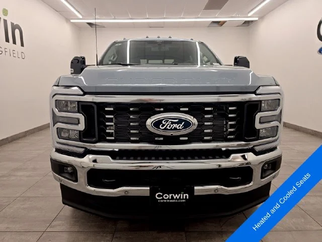 New 2027 Glacier Gray Metallic Tri-Coat Ford F-350® Lariat® image 7