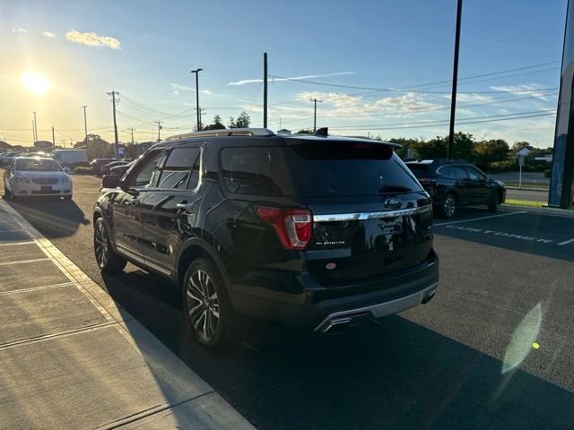 Used 2016 Black Ford Platinum image 5