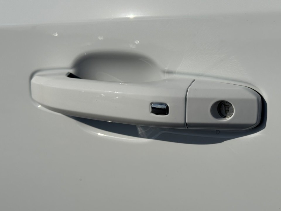 2026 GMC SIERRA - Image 12