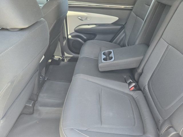 Used 2022 Quartz Hyundai Blue image 31