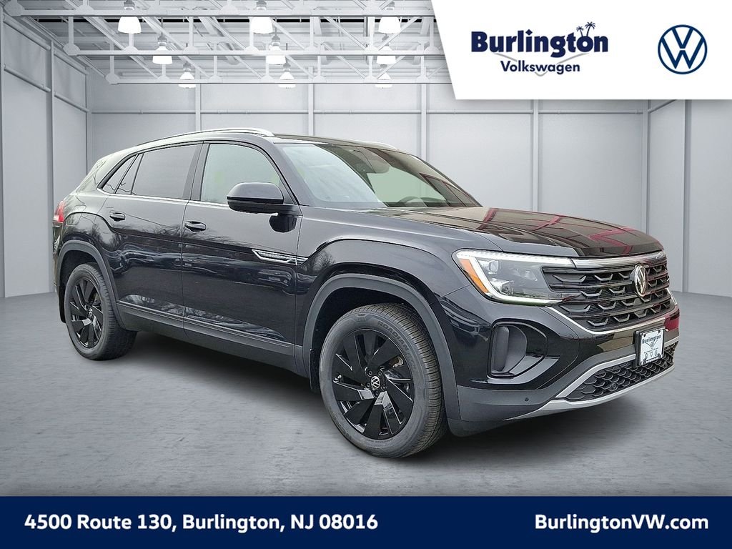 New 2026 Volkswagen Atlas Cross Sport 2.0T SE w/Technology 4D