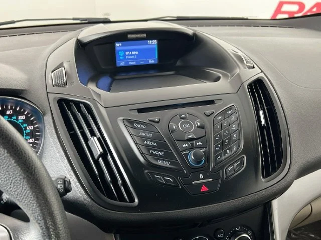 Used 2014 White Ford SE image 16