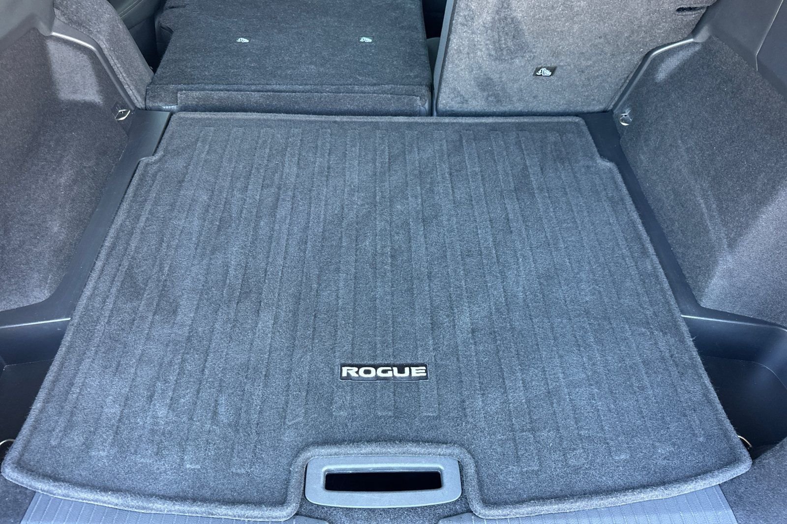 Used 2025 Black Nissan SV image 17