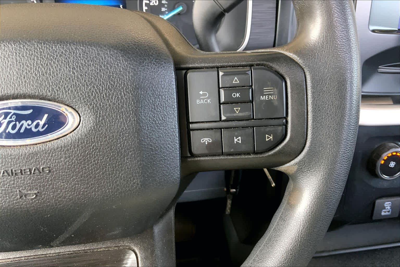 Used 2023 Oxford White Ford XL image 20