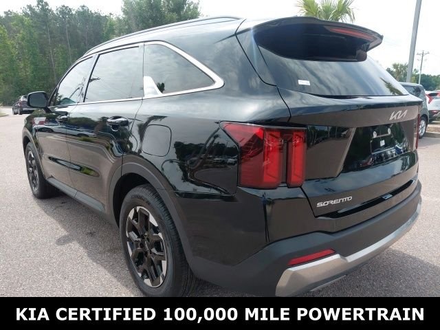 Used 2024 Black Kia S image 6